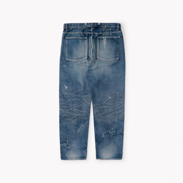 MADNESS DISTRESSED DENIM JEANS