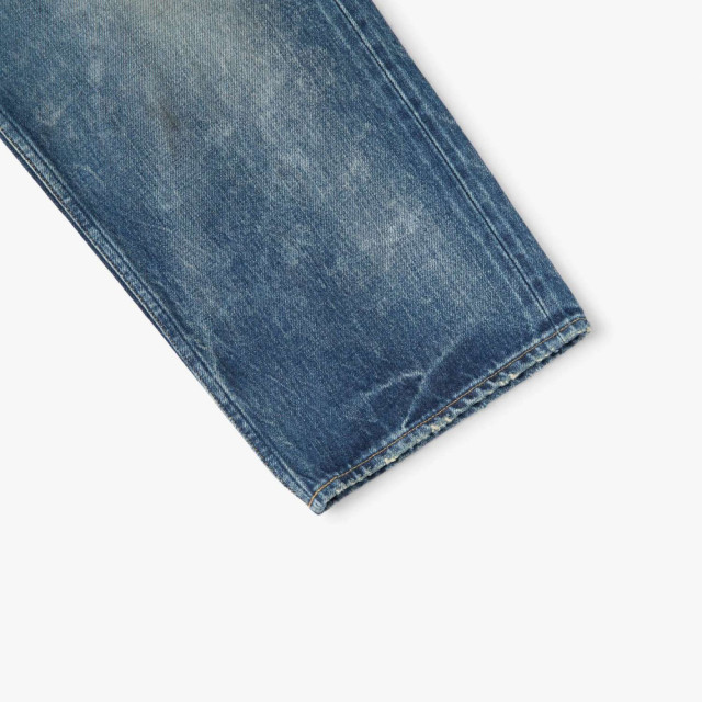 MADNESS HARD AGING DENIM PANTS. RELAXED