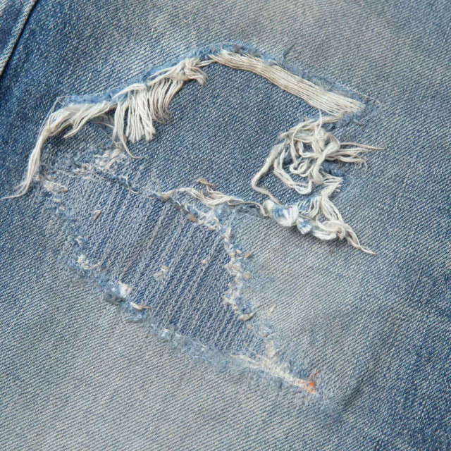 MADNESS HARD AGING DENIM PANTS. RELAXED