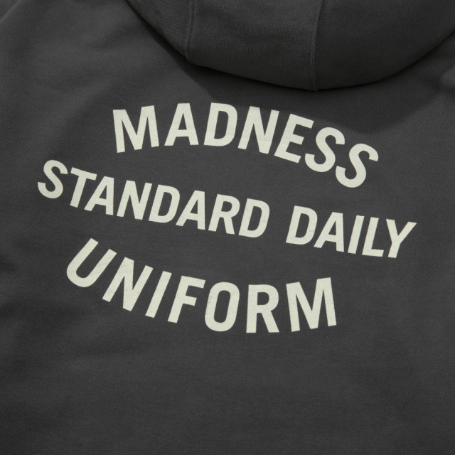 MADNESS SOLID HOODIE. BOXY