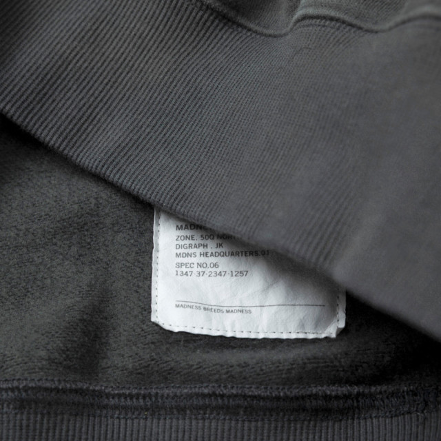 MADNESS VERSATILE FADED CREW SWEATER