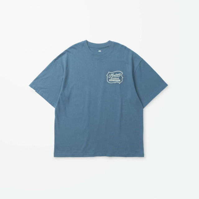 MADNESS BADGE (S) UNIFORM T-SHIRT