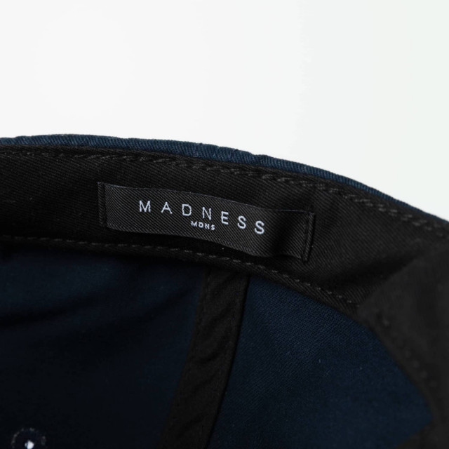 MADNESS (M) LOGO ESSENTIAL CAP