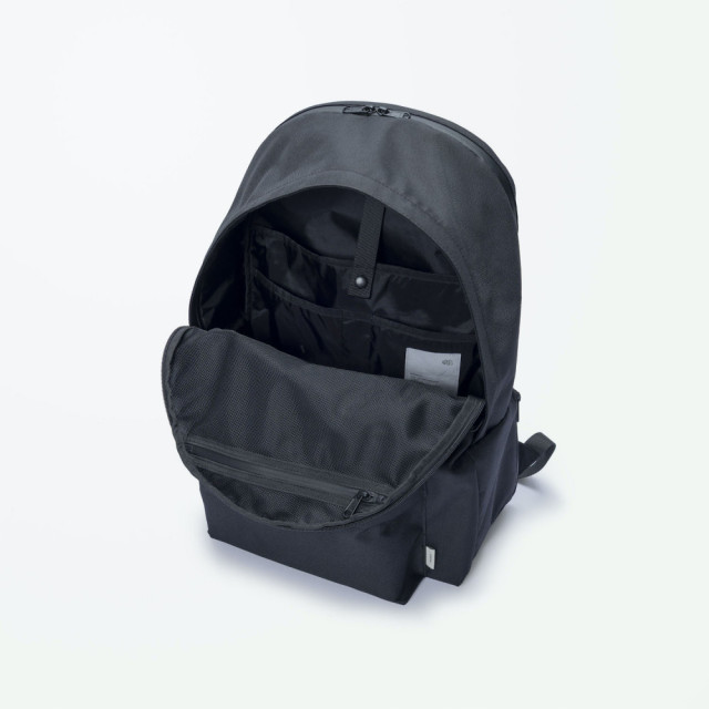 MADNESS 30L ALL-DAY BACKPACK