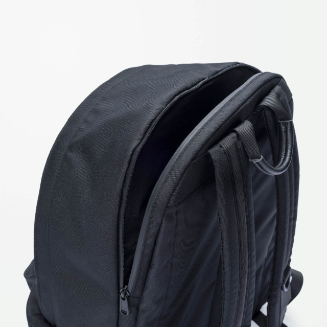 MADNESS 30L ALL-DAY BACKPACK