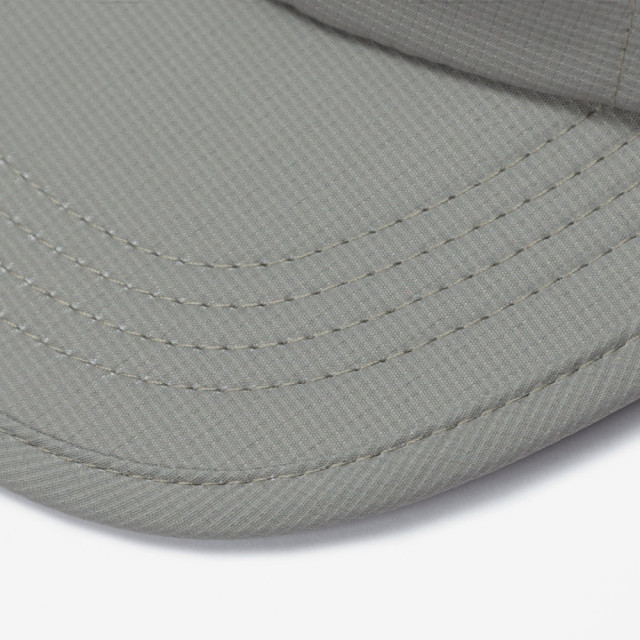 MADNESS STRETCH FEATHER WEIGHT RUNNING CAP