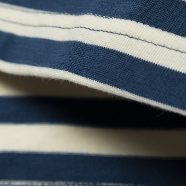 MADNESS STRIPED LABEL TEE