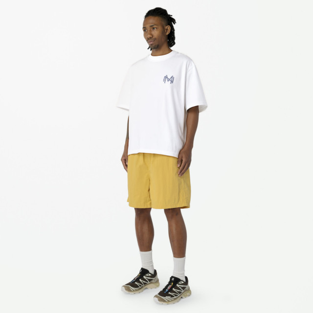 MADNESS EMBROIDERY TEE