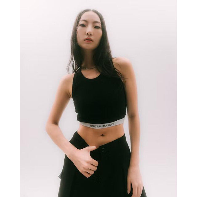NEUTRAL SOCIETY SNOW WASH CROPPED TANK TOP